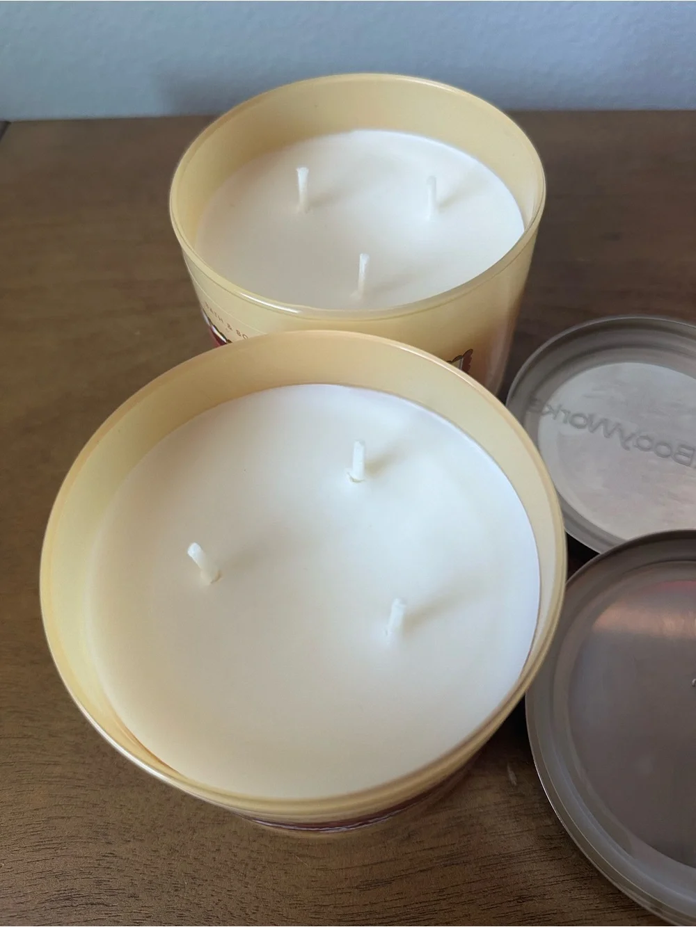 X2 Bath & Body Works Toasted Coconut Éclair 3 wick candles NEW